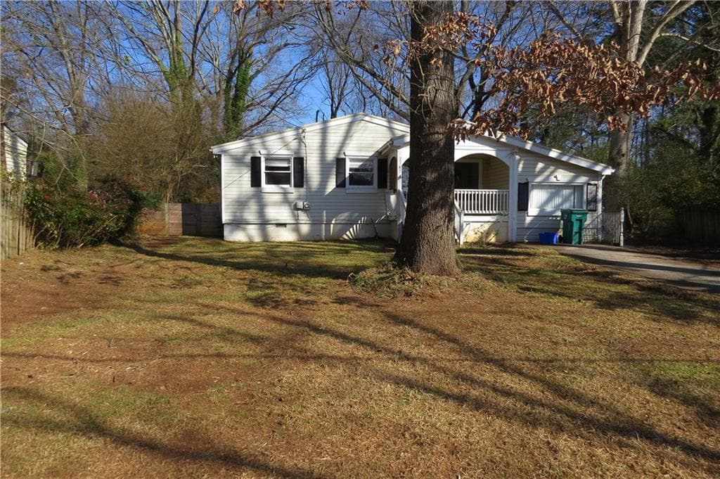 2 bedroom, 1 bathroom, 1,025 sq ft single family residence sold at 2747 Madison Street, Smyrna, GA 30080