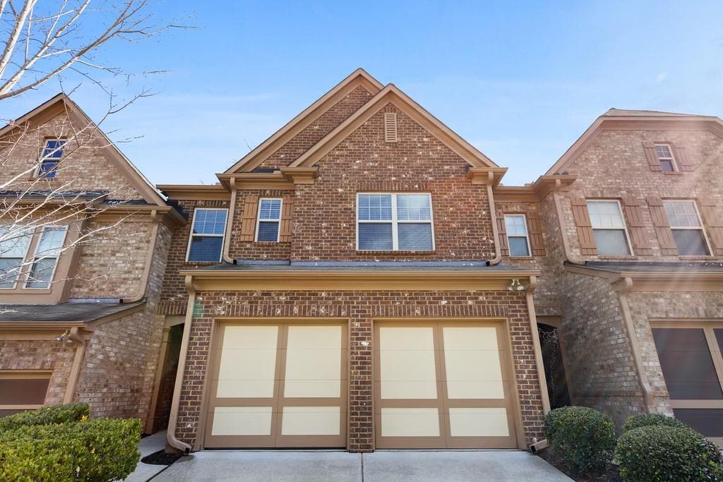 3 bedroom, 3 bathroom, 1,920 sq ft townhouse sold at 1415 Faircrest Lane, Alpharetta, GA 30004