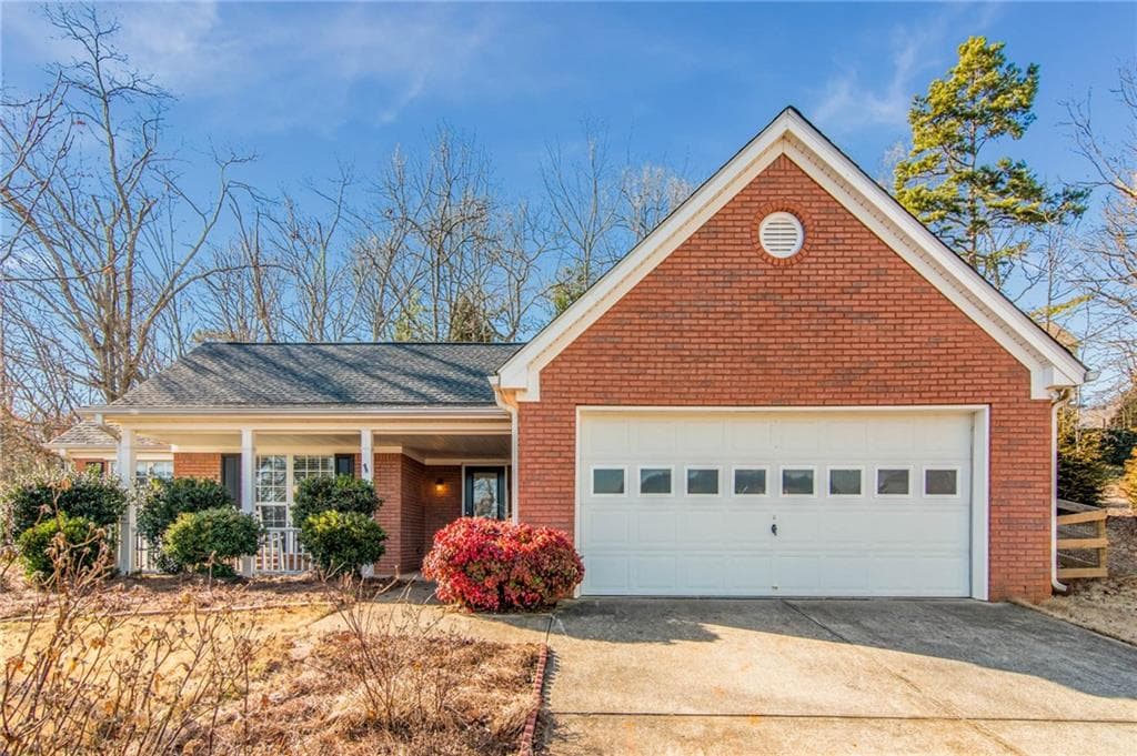 3 bedroom, 2 bathroom, 1,757 sq ft single family residence sold at 7125 Timber Forest Court, Cumming, GA 30041