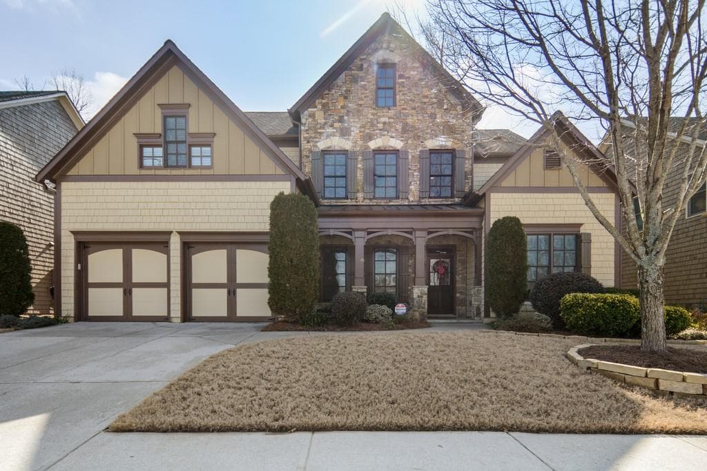 4 bedroom, 4 bathroom, 3,611 sq ft single family residence sold at 713 Lawton Bridge Road, Smyrna, GA 30082
