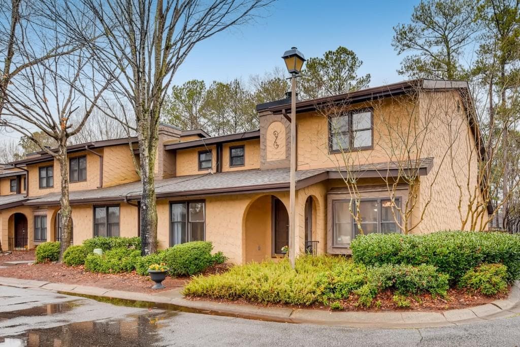 3655 Madrid Circle 3-F, Peachtree Corners, GA 30092 — most recent listing photo
