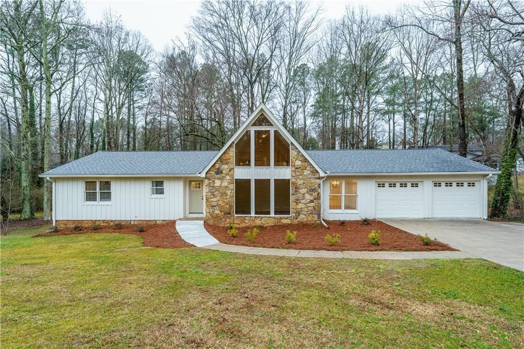3043 S Meadow Court, Marietta, GA 30062 — most recent listing photo