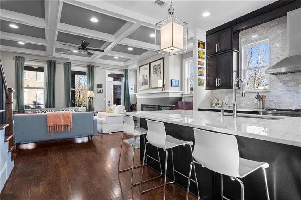 325 BROWNSTONES Circle, Atlanta, GA 30312 — most recent listing photo