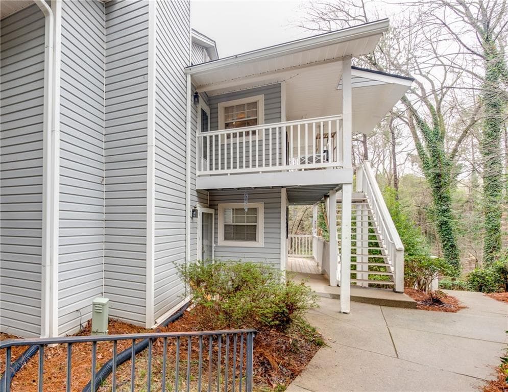 2710 Suwanee Way, Marietta, GA 30067 — most recent listing photo