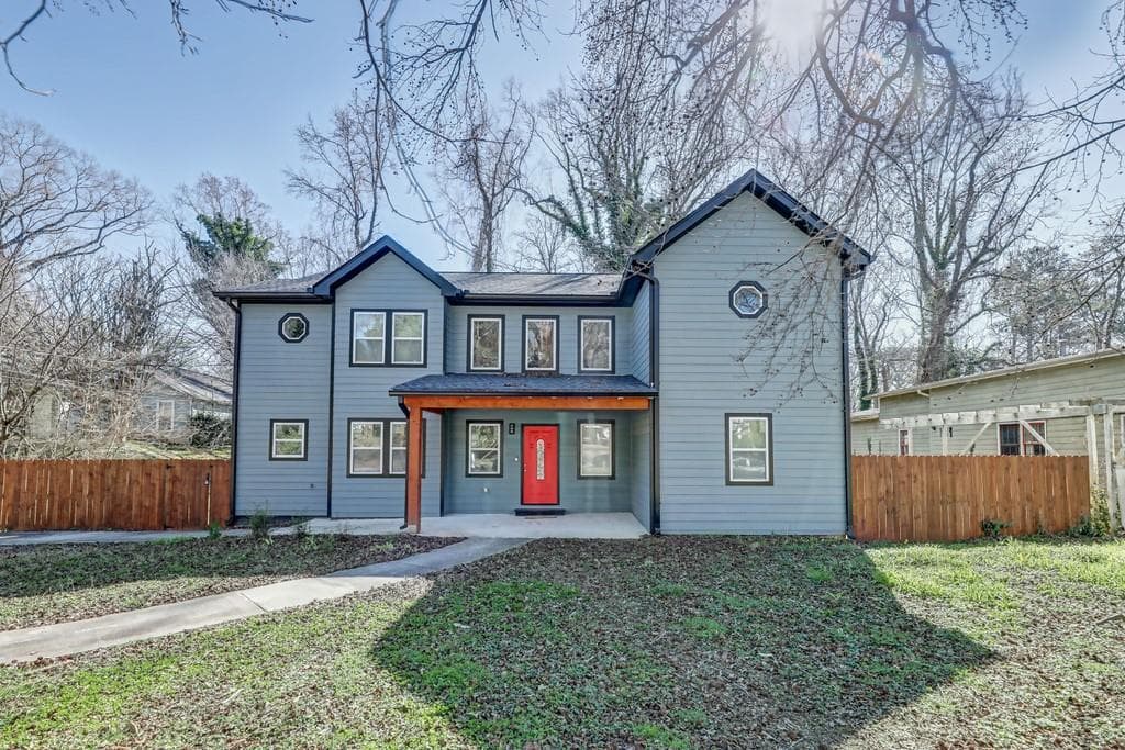 4 bedroom, 4 bathroom, 2,400 sq ft single family residence sold at 2156 Montrose Avenue, Atlanta, GA 30311