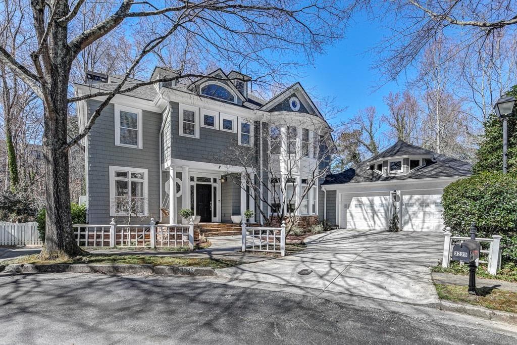 3225 Weston Place, Atlanta, GA 30327 — most recent listing photo