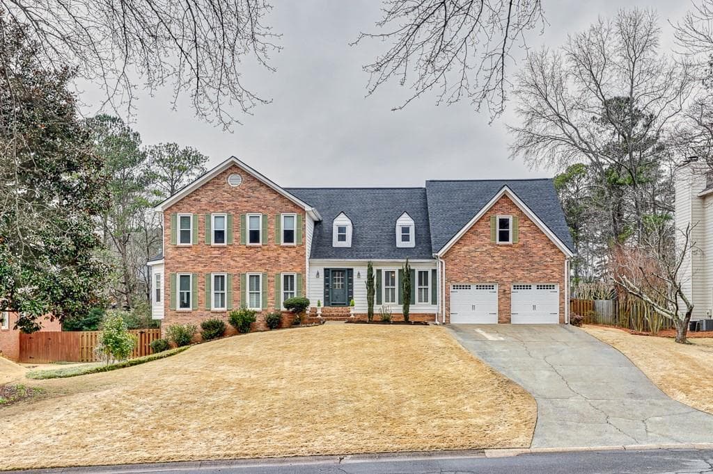 6 bedroom, 5 bathroom, 5,334 sq ft single family residence sold at 3129 Twin Lakes Drive, Marietta, GA 30062