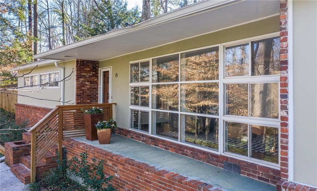 3 bedroom, 2 bathroom, 1,797 sq ft single family residence sold at 1785 Hummingbird Lane, Atlanta, GA 30307