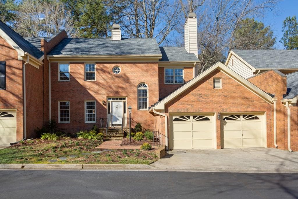 56 NE Ivy Chase 56, Atlanta, GA 30342 — most recent listing photo