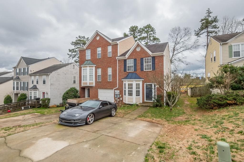 2 bedroom, 3 bathroom, 1,132 sq ft condominium sold at 1715 Barrington Overlook, Marietta, GA 30066
