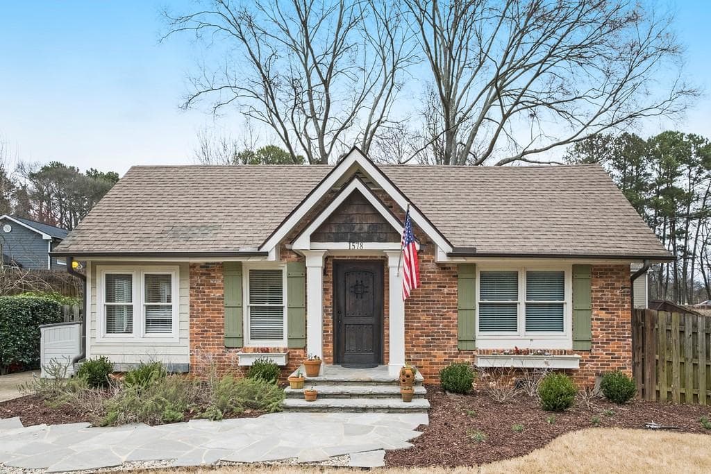 3 bedroom, 3 bathroom, 1,526 sq ft single family residence sold at 1578 Marbut Avenue, Atlanta, GA 30316