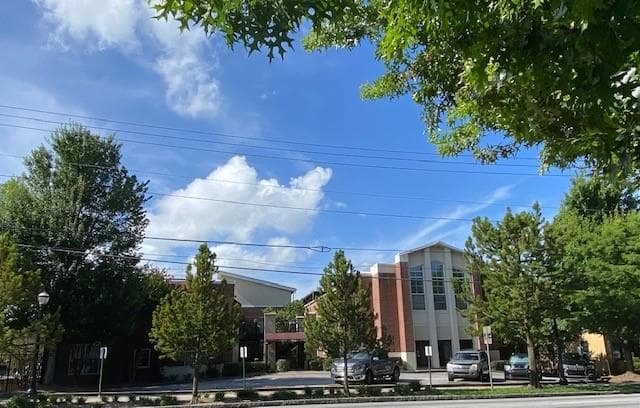 2 bedroom, 2 bathroom, 1,270 sq ft condominium sold at 985 Ponce De Leon Avenue 306, Atlanta, GA 30306