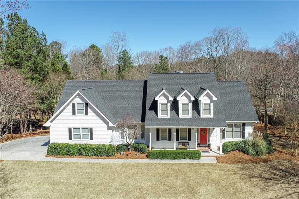 4 bedroom, 4 bathroom, 4,469 sq ft single family residence sold at 2245 Duncans Shore Drive, Buford, GA 30519