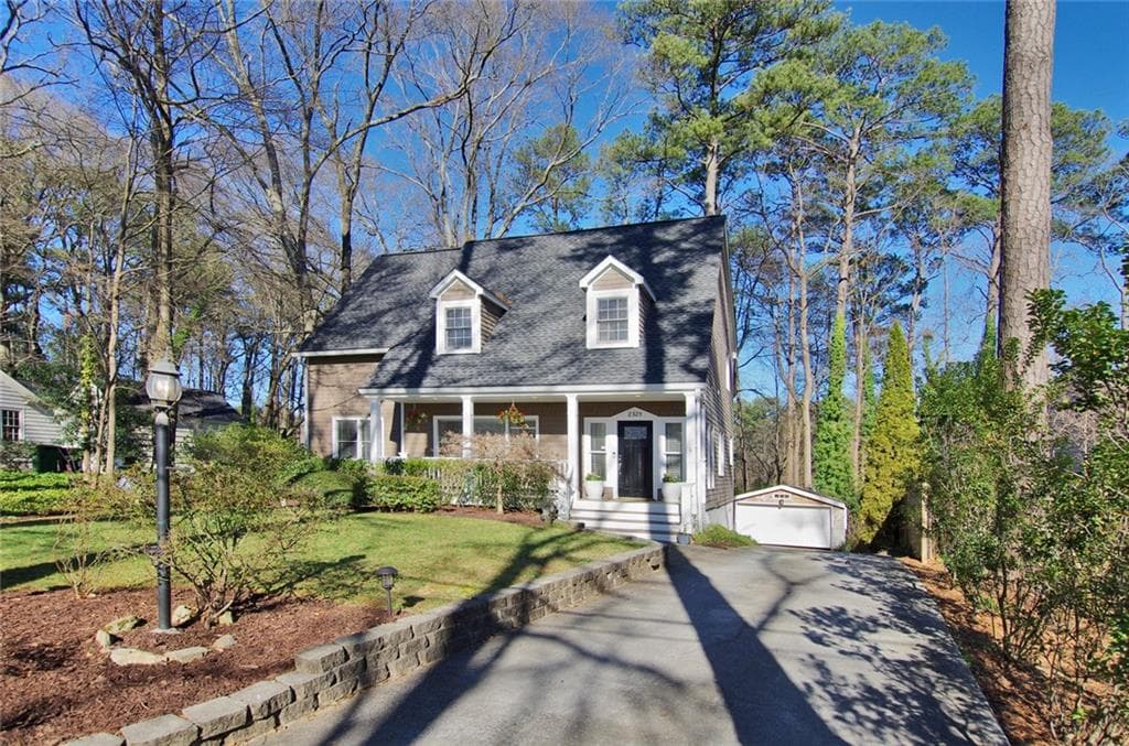 5 bedroom, 3 bathroom, 2,472 sq ft single family residence sold at 2325 Pine Grove Drive, Atlanta, GA 30318