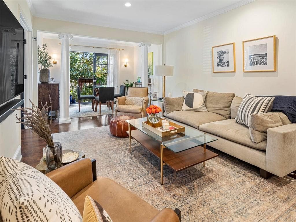 2 bedroom, 2 bathroom, 1,234 sq ft condominium sold at 1078 Piedmont Avenue 101, Atlanta, GA 30309