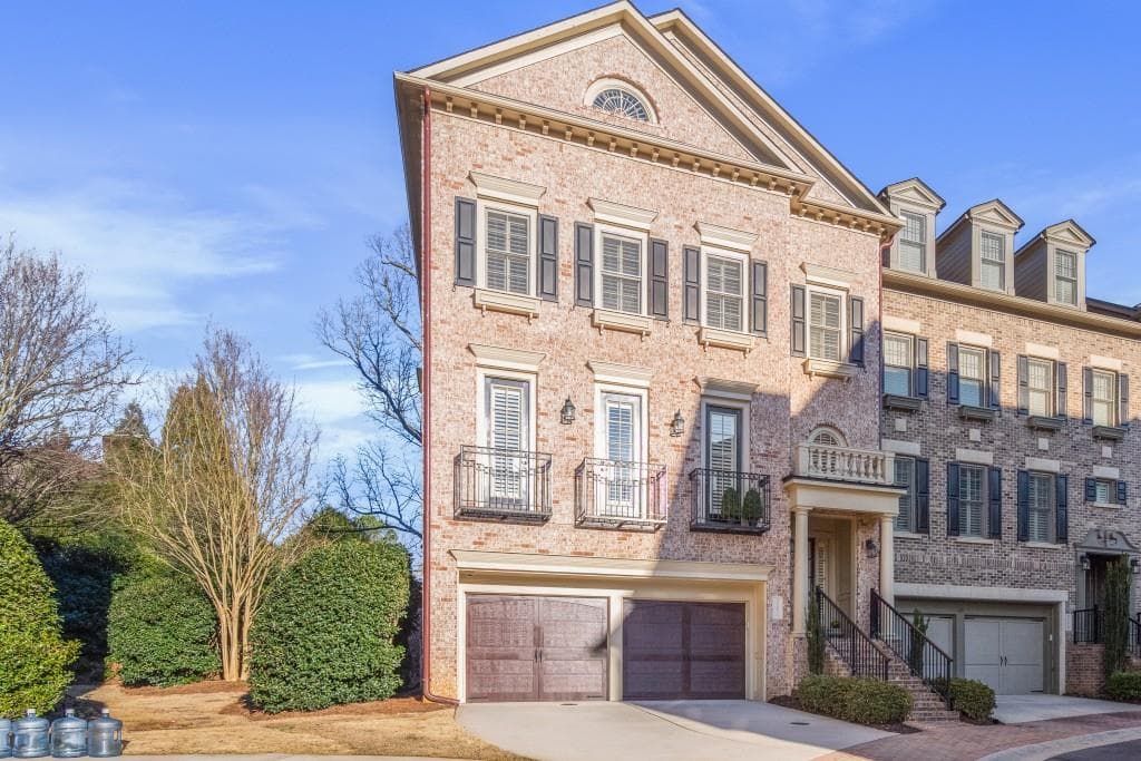 3 bedroom, 5 bathroom, 5,315 sq ft condominium sold at 2291 Falmouth Court 23, Smyrna, GA 30080