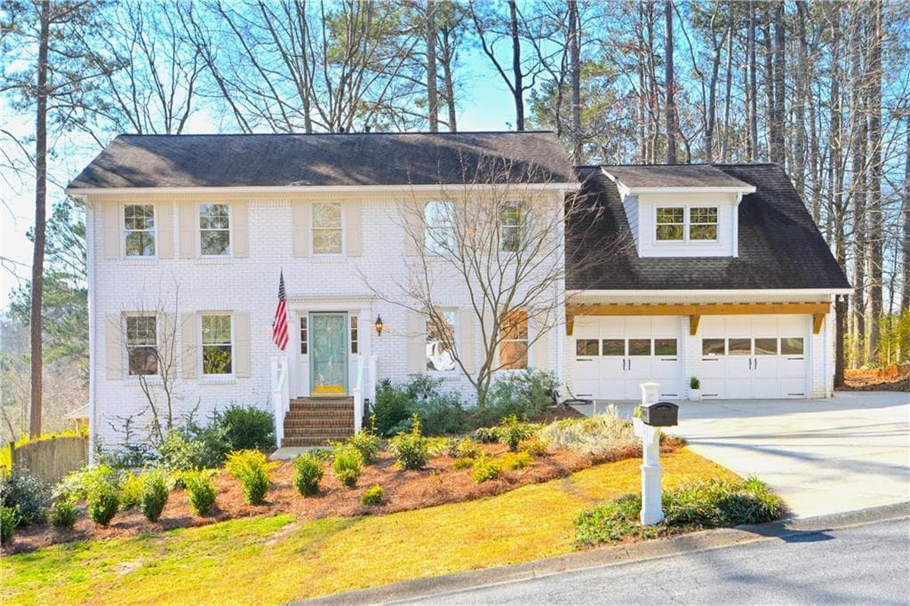 4 bedroom, 3 bathroom, 3,254 sq ft single family residence sold at 5221 Pikes Peak Court, Marietta, GA 30062
