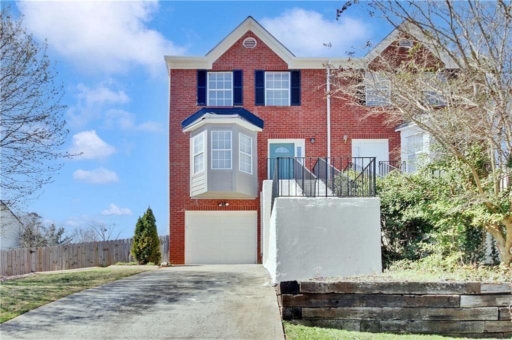 2 bedroom, 3 bathroom, 1,198 sq ft townhouse sold at 1847 Barrington Court, Marietta, GA 30066