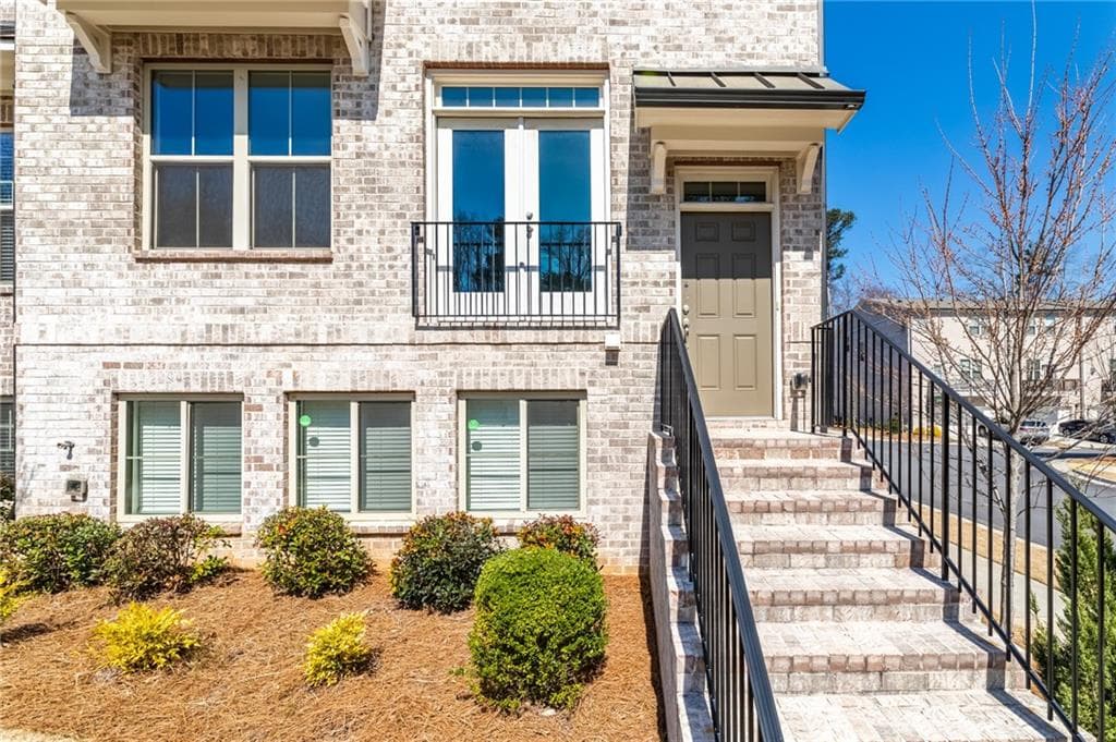 1819 Hislop Lane, Atlanta, GA 30345 — most recent listing photo