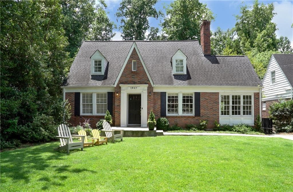 5 bedroom, 4 bathroom, 3,123 sq ft single family residence sold at 1247 Beech Valley Road, Atlanta, GA 30306