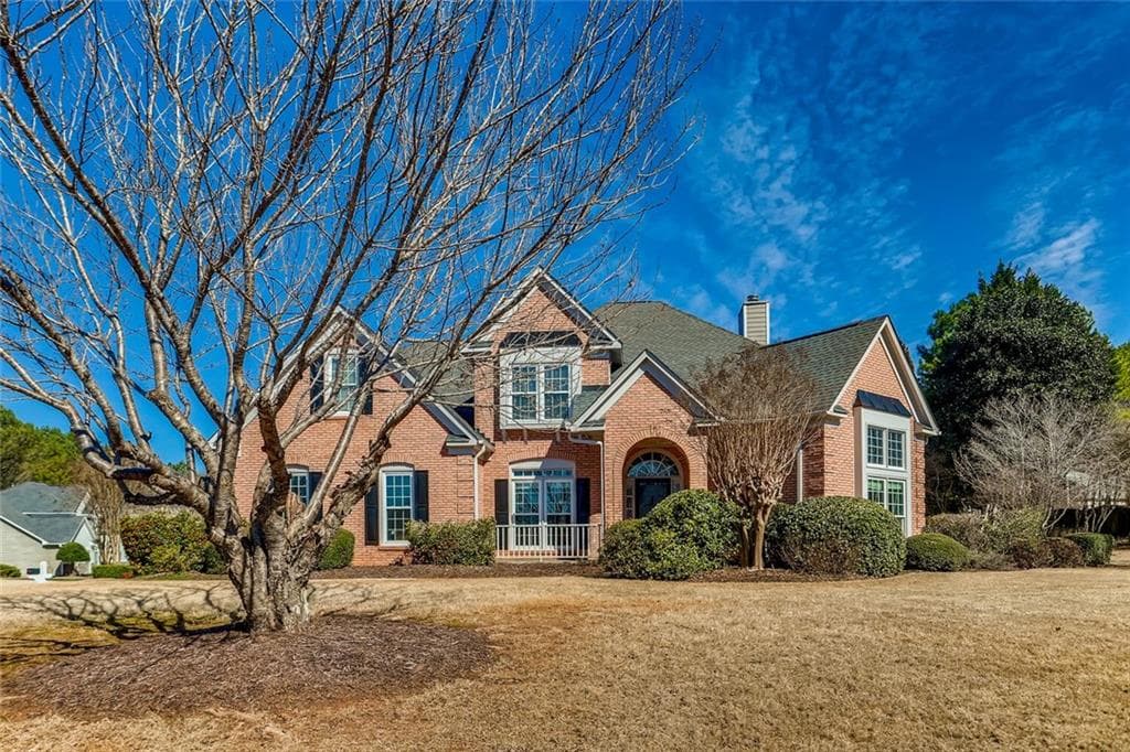 5 bedroom, 3 bathroom, 3,013 sq ft single family residence sold at 3090 Foxhall Overlook, Roswell, GA 30075