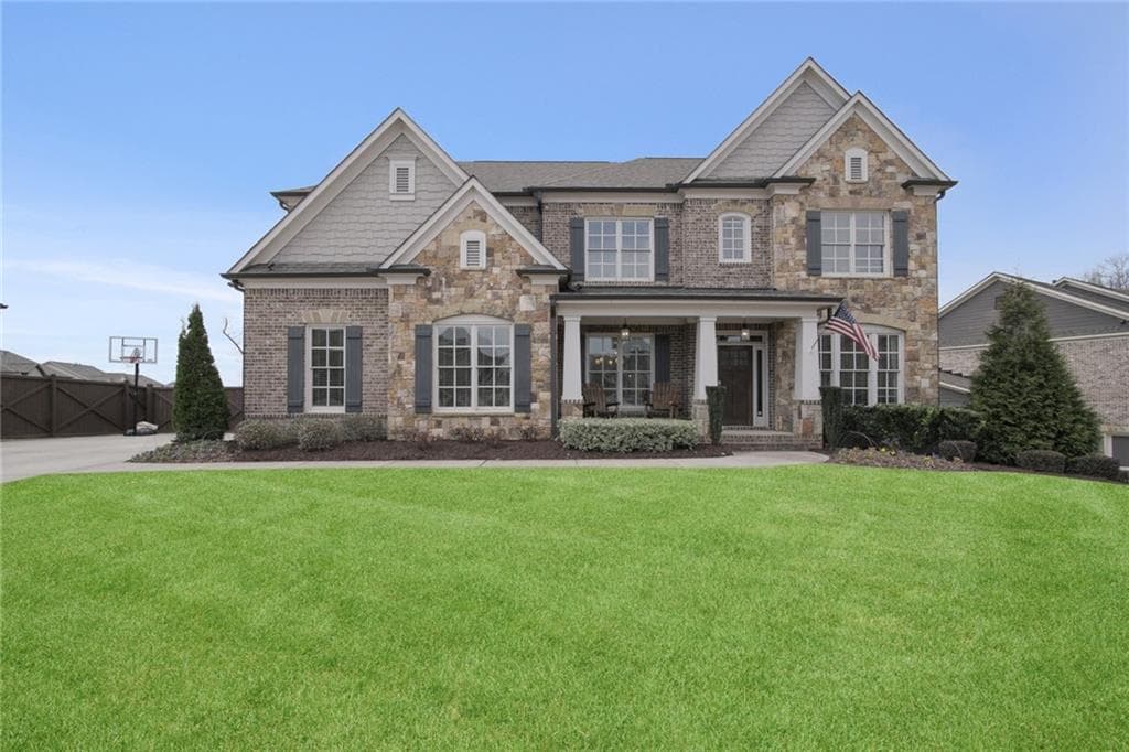 6 bedroom, 6 bathroom, 6,551 sq ft single family residence sold at 3315 Moss Glen Court, Buford, GA 30519