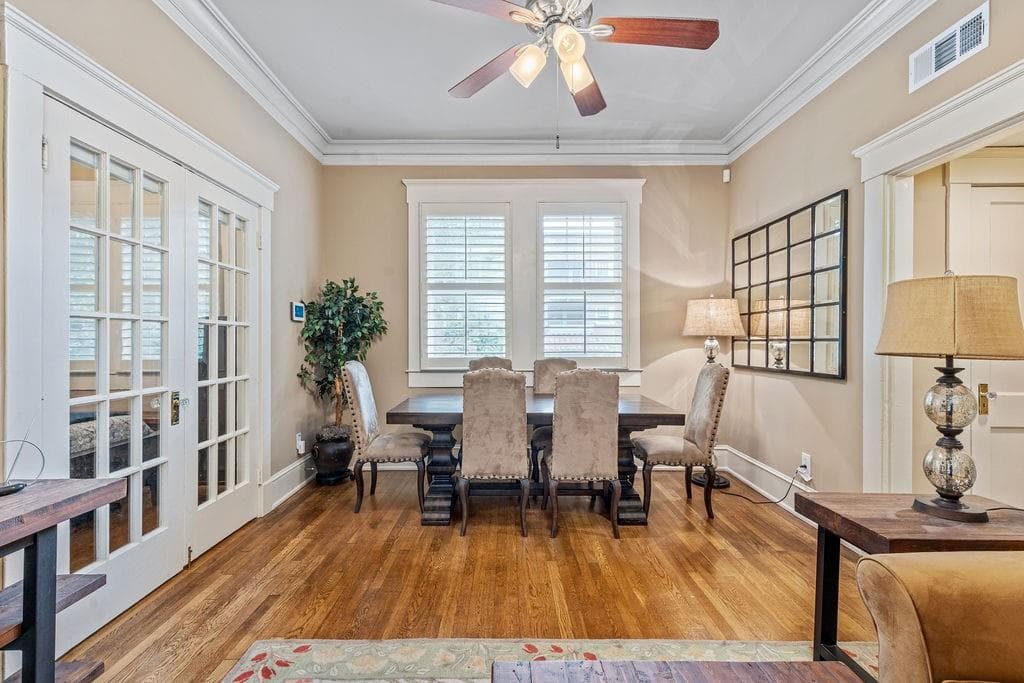 1 bedroom, 1 bathroom, 619 sq ft condominium sold at 1144 Blue Ridge Avenue 11, Atlanta, GA 30306