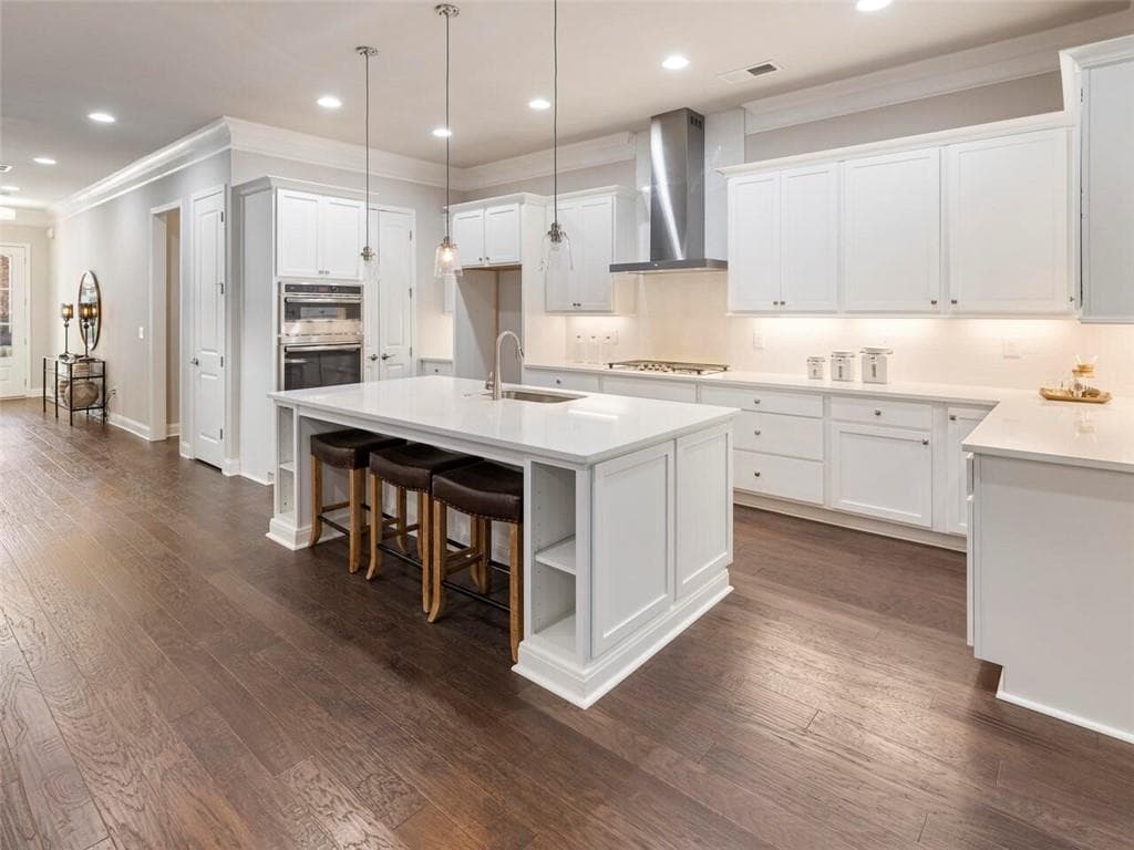 4 bedroom, 3 bathroom, 2,975 sq ft single family residence sold at 337 Little Pine Lane, Woodstock, GA 30188