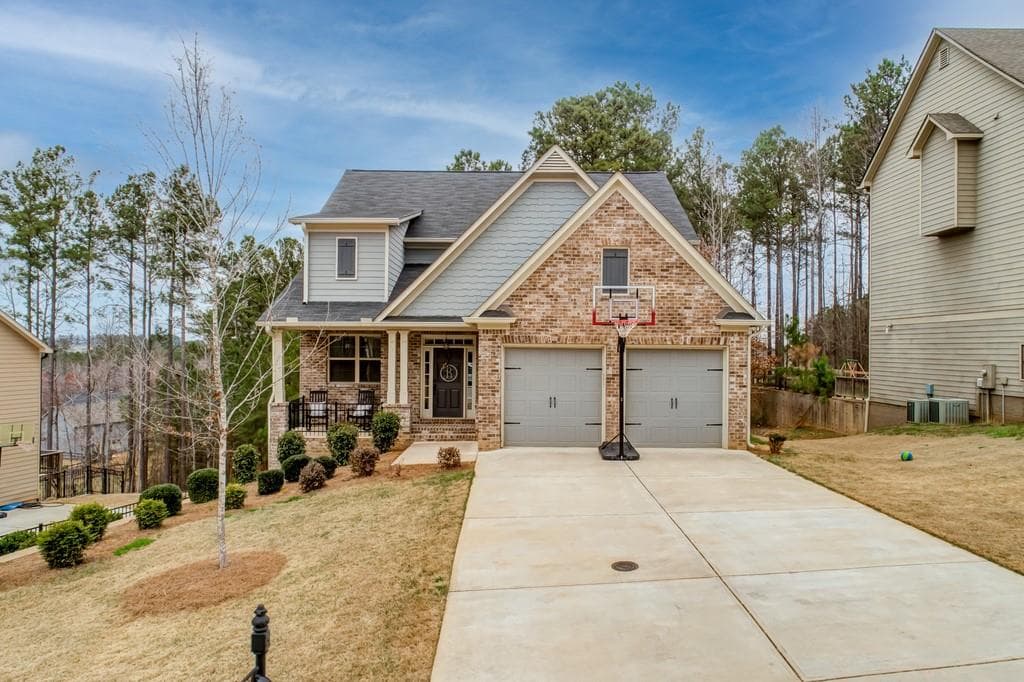 4 bedroom, 4 bathroom, 3,012 sq ft single family residence sold at 1301 Double Branches Lane, Dallas, GA 30132