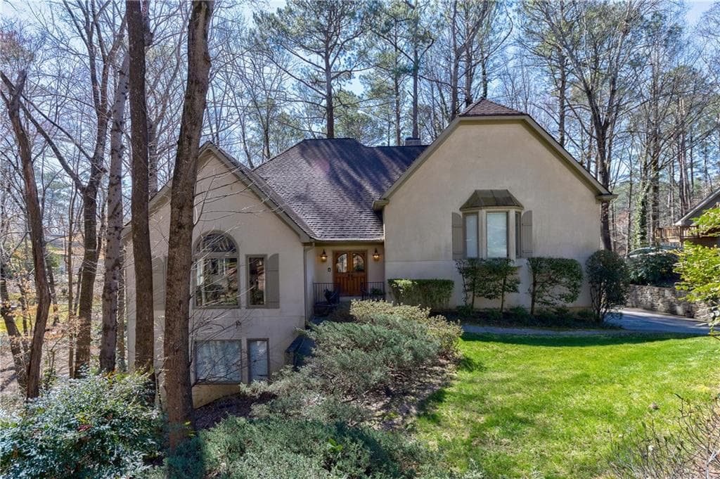 4 bedroom, 4 bathroom, 3,253 sq ft single family residence sold at 620 Allen Court, Atlanta, GA 30327