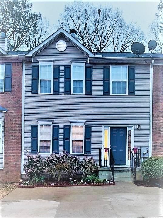 2 bedroom, 4 bathroom, 1,408 sq ft townhouse sold at 4774 Crawford Oaks Drive, Oakwood, GA 30566
