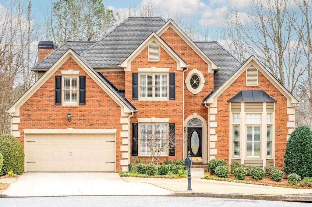 5 bedroom, 4 bathroom single family residence sold at 6145 Club Ridge Court, Suwanee, GA 30024
