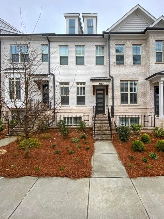 4348 Parkside Place, Atlanta, GA 30342 — most recent listing photo
