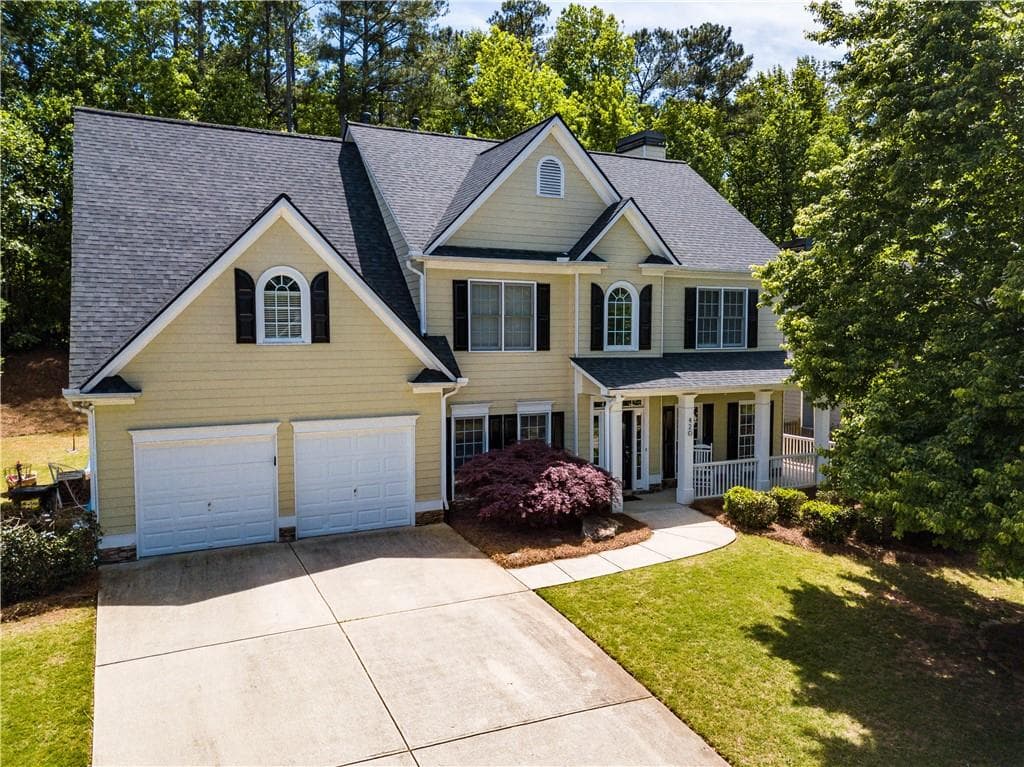 4 bedroom, 3 bathroom, 2,906 sq ft single family residence sold at 420 Southshore Lane, Dallas, GA 30157