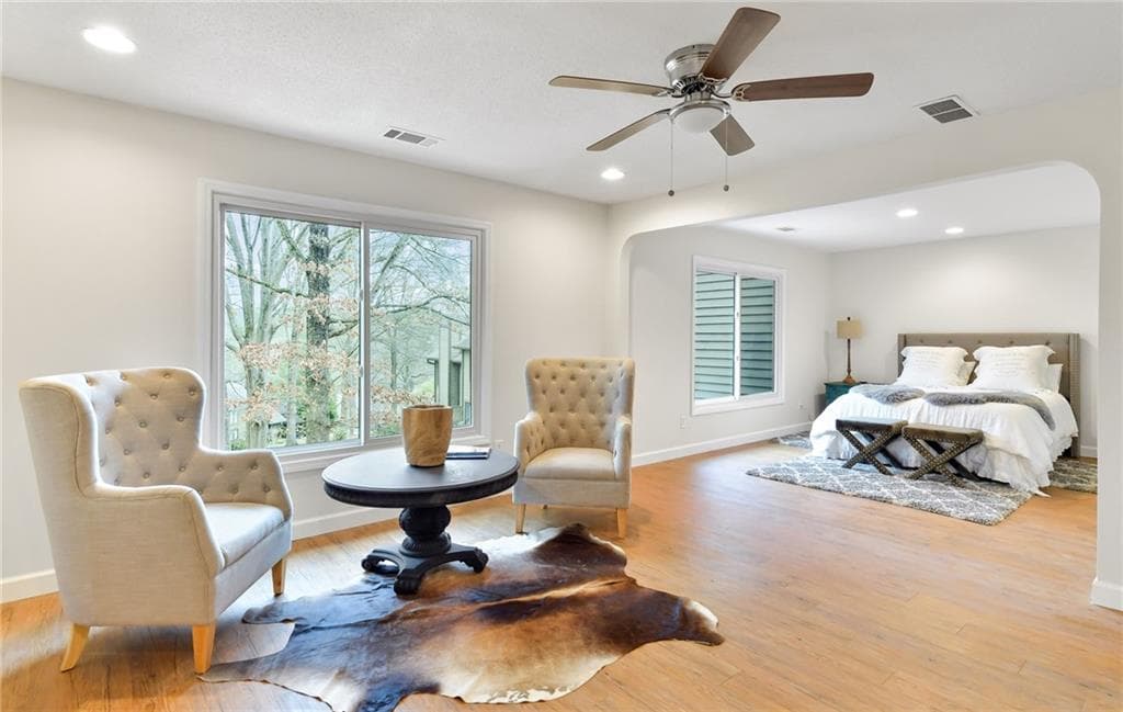 3 bedroom, 3 bathroom, 2,350 sq ft condominium sold at 4256 D Youville Trace, Atlanta, GA 30341