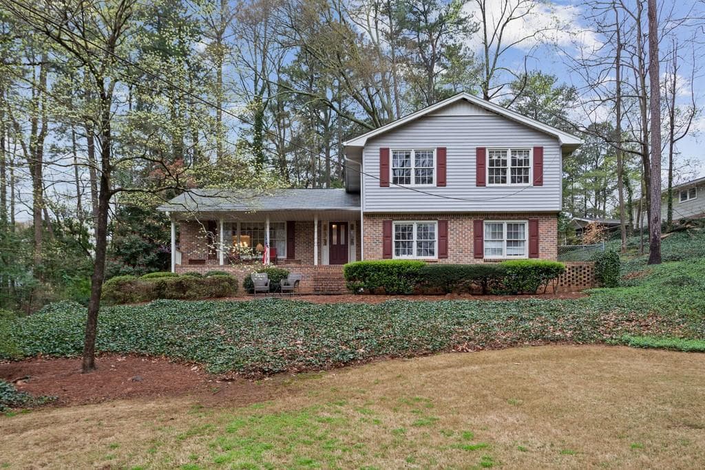 4 bedroom, 3 bathroom, 2,675 sq ft single family residence sold at 4000 Battleford Court, Atlanta, GA 30341