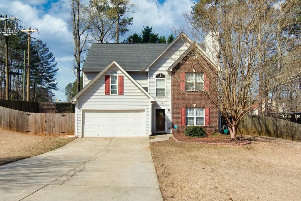 3 bedroom, 3 bathroom, 1,854 sq ft single family residence sold at 5320 Regency Lake Court, Sugar Hill, GA 30518
