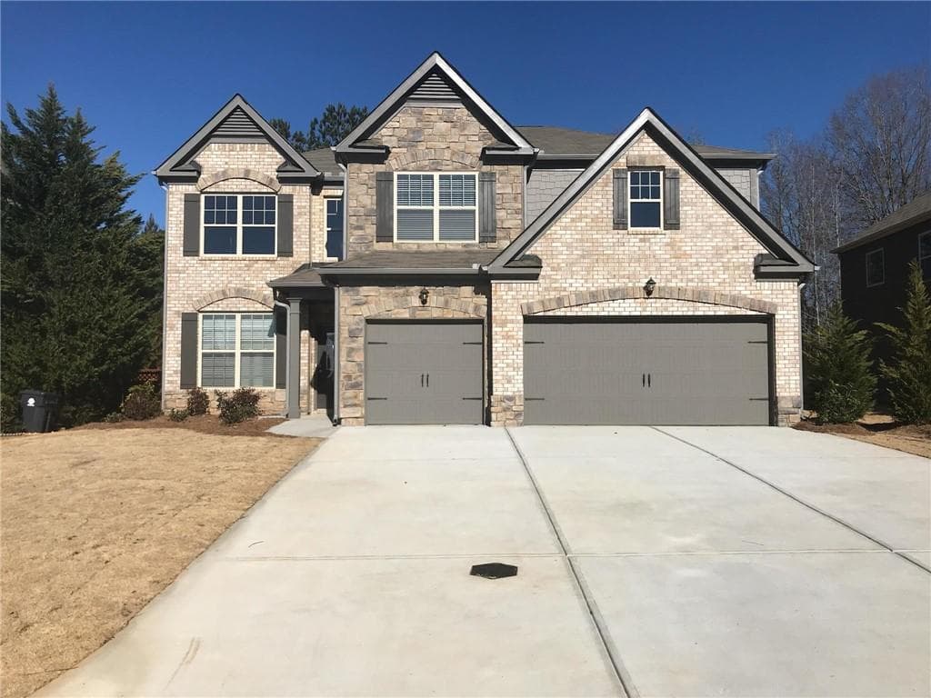 4 bedroom, 4 bathroom, 3,905 sq ft single family residence sold at 2719 SW Summit Parkway, Atlanta, GA 30331
