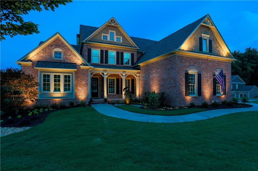 6 bedroom, 6 bathroom, 5,746 sq ft single family residence sold at 301 Rocky Creek Overlook, Woodstock, GA 30188