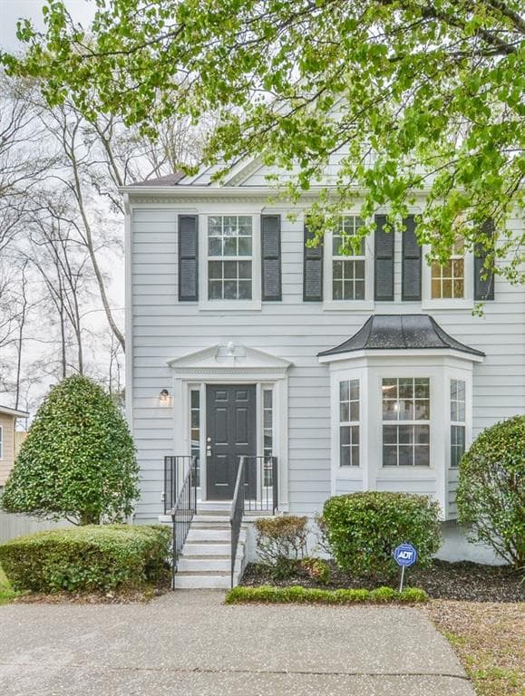 2 bedroom, 3 bathroom townhouse sold at 1259 Vintage Pointe Drive, Lawrenceville, GA 30044