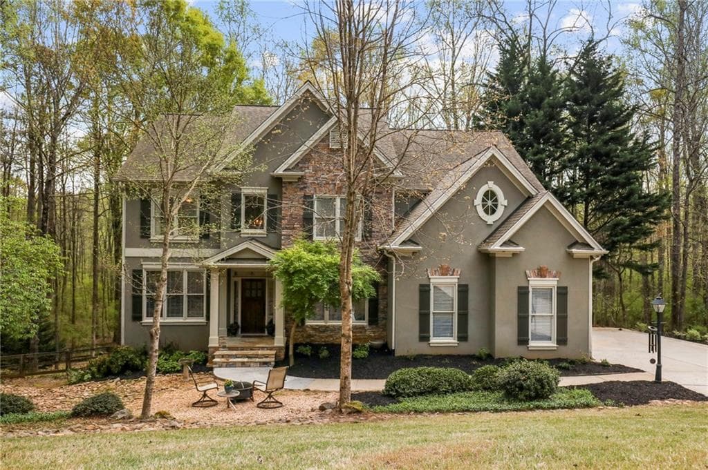 5 bedroom, 5 bathroom, 5,605 sq ft single family residence sold at 78 Glenleigh Court, Suwanee, GA 30024