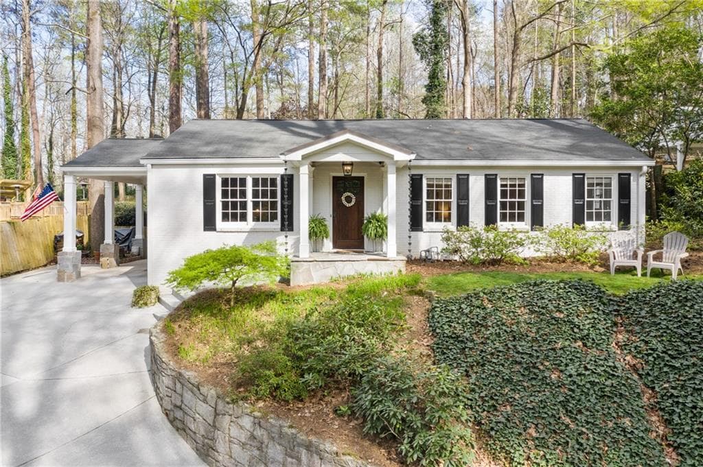3 bedroom, 3 bathroom, 2,034 sq ft single family residence sold at 4045 Arden Way, Atlanta, GA 30342