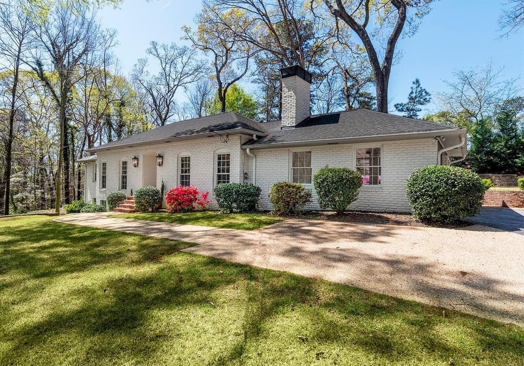 3 bedroom, 2 bathroom, 1,734 sq ft single family residence sold at 1198 Milmar Drive, Atlanta, GA 30327