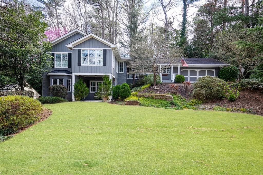 4 bedroom, 3 bathroom single family residence sold at 3261 Pinestream Road, Atlanta, GA 30327