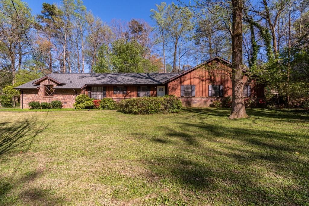4342 Berkford Circle, Brookhaven, GA 30319 — most recent listing photo