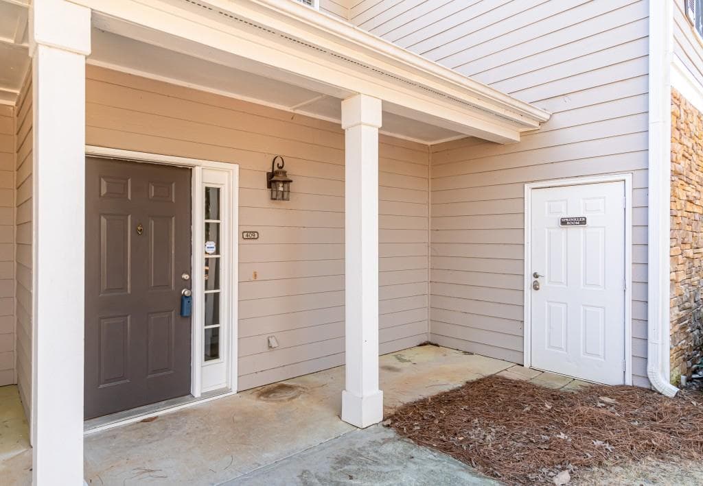 2 bedroom, 2 bathroom condominium sold at 409 THE CROSSINGS Lane, Woodstock, GA 30189