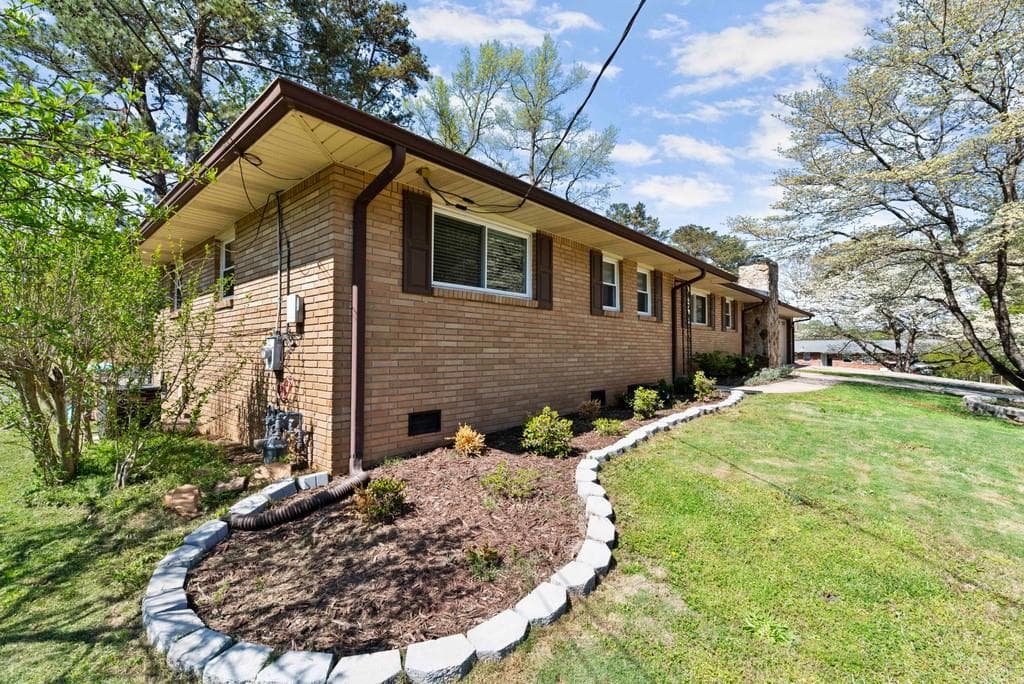 2361 Elmwood Drive, Atlanta, GA 30339 — most recent listing photo