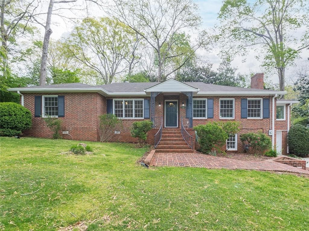 242 E Parkwood Road, Decatur, GA 30030 — most recent listing photo