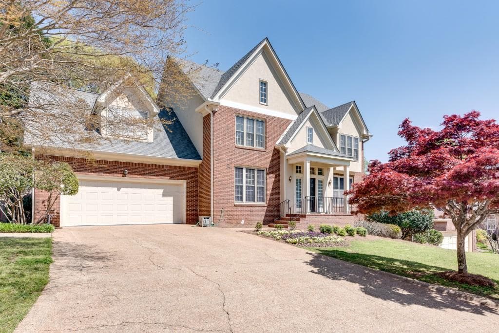 5 bedroom, 6 bathroom, 4,797 sq ft single family residence sold at 2626 Danforth Lane, Decatur, GA 30033