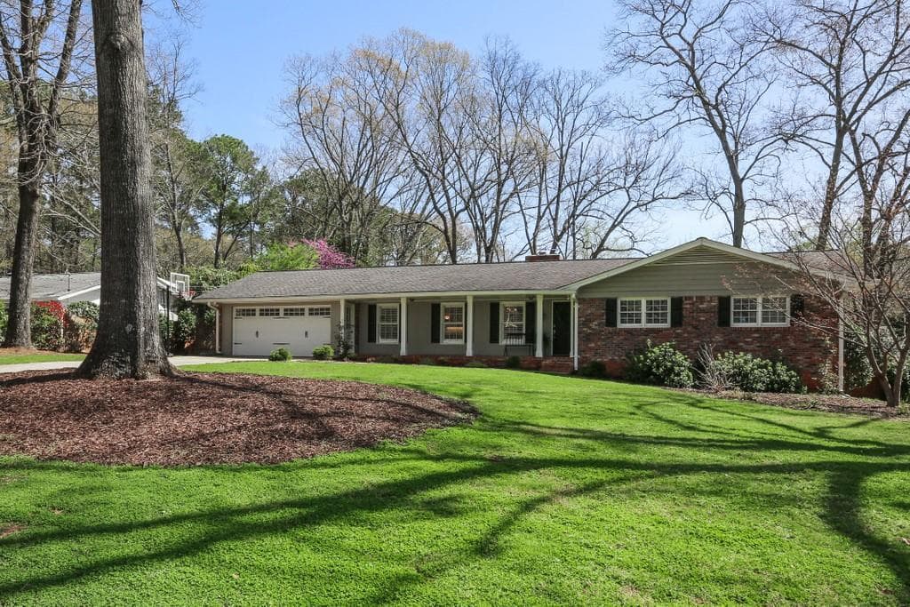 3 bedroom, 2 bathroom, 1,738 sq ft single family residence sold at 1487 Diamond Head Circle, Decatur, GA 30033